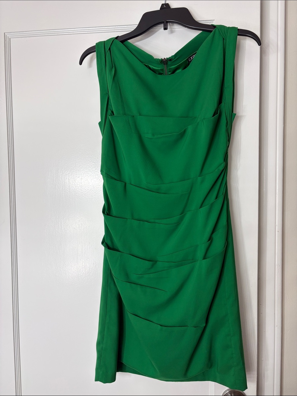 Express Emerald Green Sleeveless Midi Dress